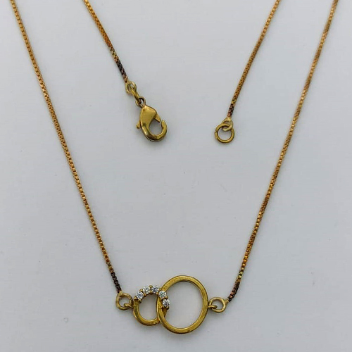 GARGANTILHA NO BRUTO PRONTA PARA O BANHO -  (CX.134) (ACS001627W) GARGANTILHA COM CORRENTE VENEZIANA COM PINGENTE CRAVEJADO EM ZIRCÔNIAS 11X19MM - PESO: 2,2GR - COMPOSIÇÃO: 100% LATÃO - BRU15356