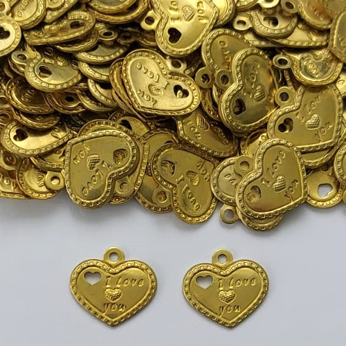 ACESSÓRIO NO BRUTO PRONTO PARA O BANHO - (3.1732A1) CORAÇÃO COM DETALHE VAZADO COM PALAVRA I LOVE YOU 12MM - PESO TOTAL 0,4GR - COMPOSIÇÃO: 100% LATÃO - (VENDIDO POR UNIDADE) - BRU0003116