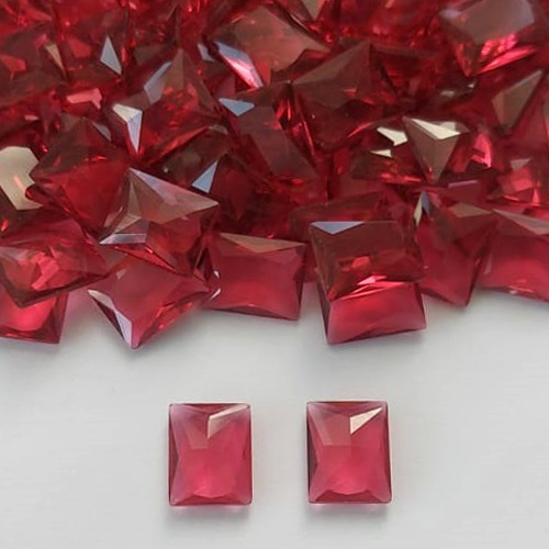 ACESSÓRIO NO BRUTO PRONTO PARA BANHO (POTE)- ZIRCÔNIA VERMELHA 8X10MM - PESO: 0,8GR - (VALOR UNITÁRIO) BRU0003134