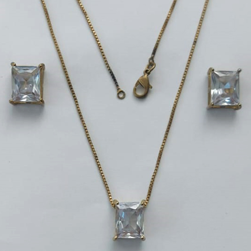 CONJUNTO NO BRUTO PRONTO PARA O BANHO - GARGANTILHA COM CORRENTE VENEZIANA 45CM E PINGENTE EM ZIRCÔNIA CRISTAL RETANGULAR 8X10CM - PESO TOTAL 5GR - BRU15514