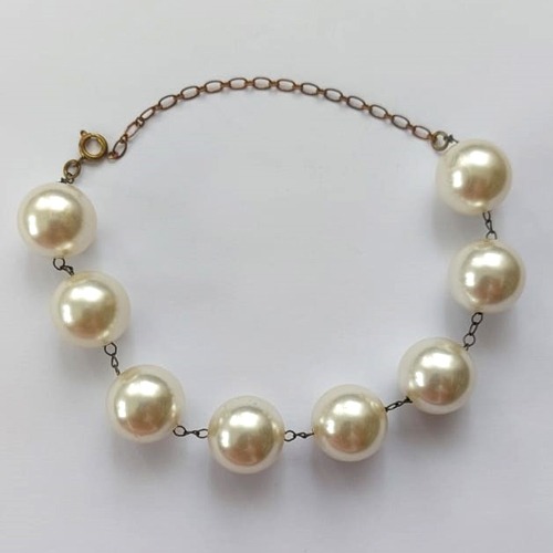 PULSEIRA NO BRUTO PRONTO PARA O BANHO (CX31) - PULSEIRA PÉROLAS 15MM   - TAMANHO 19CM + EXTENSOR  - PESO: 17,9GR - BRU15567