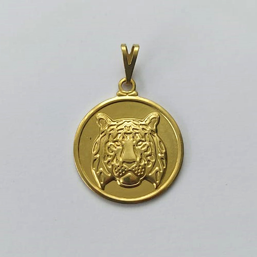 PINGENTE NO BRUTO PRONTO PARA O BANHO - (5007) PINGENTE REDONDO TIGRE 20MM - PESO: 1,9GR - COMPOSIÇÃO: 100% LATÃO - BRU15604