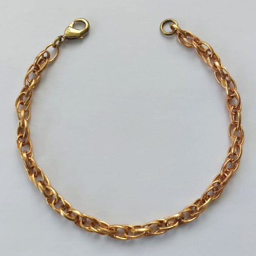 PULSEIRA NO BRUTO PRONTA PARA O BANHO - (M11MC) PULSEIRA COM ELOS ENTRELAÇADOS - TAMANHO 18CM - LARGURA 5,2MM - FECHO LAGOSTA - PESO 6,9GR - COMPOSIÇÃO: 100% LATÃO - BRU15669