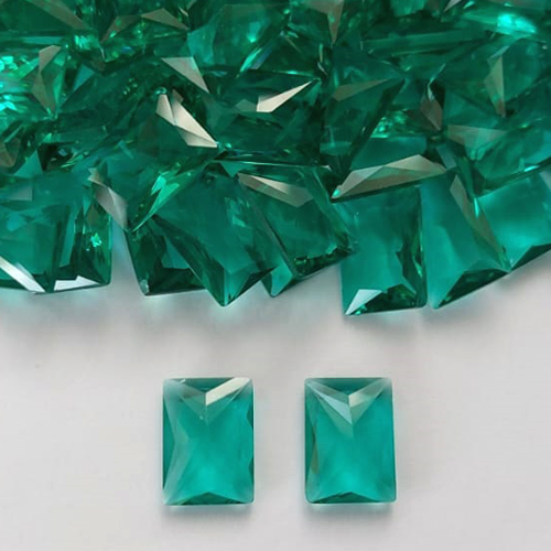 ACESSÓRIO NO BRUTO PRONTO PARA BANHO (POTE) - ZIRCÔNIA VERDE 10X14MM - PESO: 0,8GR - (VALOR UNITÁRIO) - BRU0003177