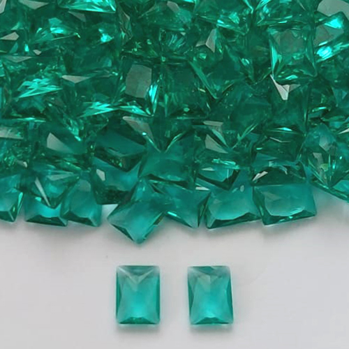 ACESSÓRIO NO BRUTO PRONTO PARA BANHO (POTE) - ZIRCÔNIA VERDE 6X8MM - PESO: 0,4GR - (VALOR UNITÁRIO) - BRU0003188