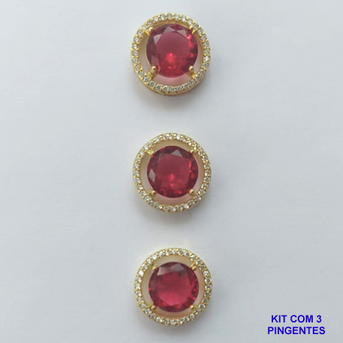 PINGENTE NO BRUTO PRONTO PARA O BANHO - KIT COM 3 PINGENTES COM BASES EM ALTA FUSÃO REDONDAS CRAVEJADAS COM MICROS ZIRCÔNIAS CRISTAIS E PEDRA EM ZIRCÔNIA PINK 10MM - PESO TOTAL 6,6GR - BRU15815