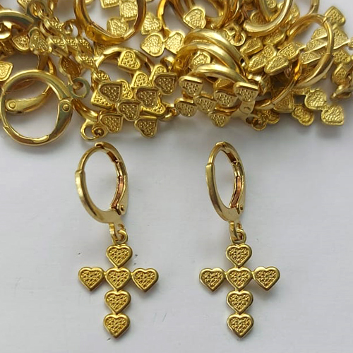 BRINCO NO BRUTO PRONTO PARA O BANHO - (3814) BRINCO ARGOLINHA DE PRESSÃO COM PINGENTE CRUCIFIXO 16MM - PESO: 1,6GR - COMPOSIÇÃO: 100% LATÃO - BRU15825