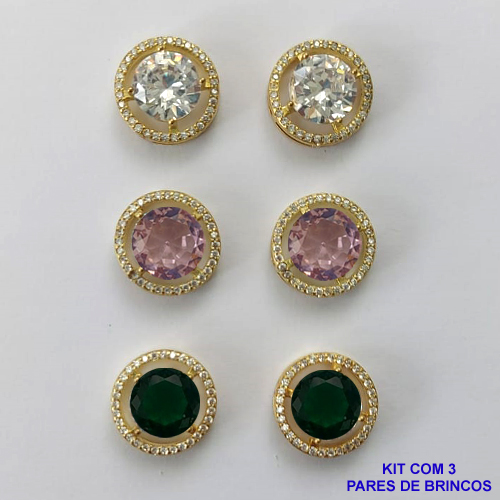 BRINCO NO BRUTO PRONTO PARA O BANHO - KIT COM 3 BRINCOS DE PINO COM BASES EM ALTA FUSÃO REDONDAS CRAVEJADAS COM MICROS ZIRCÔNIAS CRISTAIS E PEDRAS EM ZIRCÔNIAS 10MM - PESO TOTAL 16,4GR BRU15879