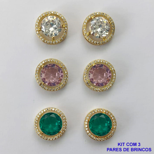 BRINCO NO BRUTO PRONTO PARA O BANHO - KIT COM 3 BRINCOS DE PINO COM BASES EM ALTA FUSÃO REDONDAS CRAVEJADAS COM MICROS ZIRCÔNIAS CRISTAIS E PEDRAS EM ZIRCÔNIAS 10MM - PESO TOTAL 16,4GR BRU15880