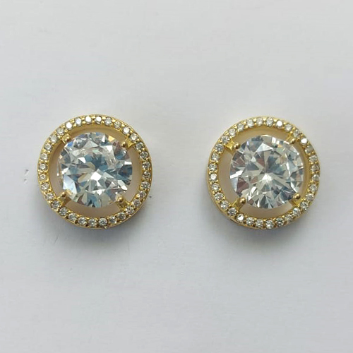 BRINCO NO BRUTO PRONTO PARA O BANHO - BRINCO DE PINO COM BASE EM ALTA FUSÃO REDONDA CRAVEJADA COM MICROS ZIRCÔNIAS CRISTAIS E PEDRA EM ZIRCÔNIA CRISTAL 10MM - PESO TOTAL 5,3GR BRU15884