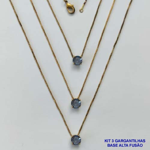 GARGANTILHA NO BRUTO PRONTA PARA O BANHO - KIT COM 3 GARGANTILHAS COM CORRENTES VENEZIANAS 45CM COM BASES EM LATÃO E PINGENTE EM ZIRCÔNIA PONTO DE LUZ LILÁS REDONDA 6X6CM - PESO TOTAL 7,2GR - BRU16004