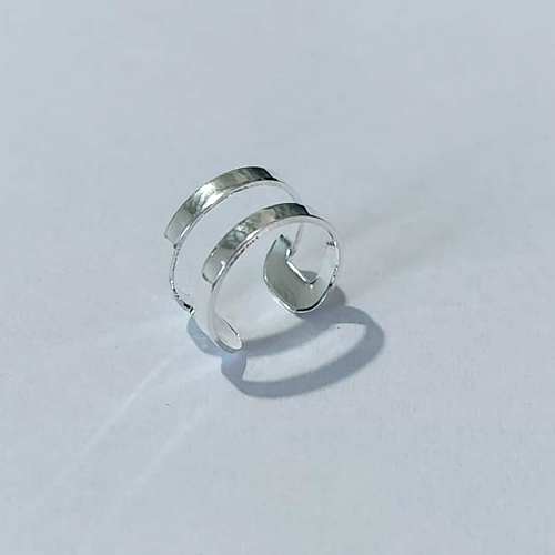 BRINCO FOLHEADA A PRATA COM 50 MILÉSIMOS + VERNIZ DIAMOND - BRINCO EAR CUFF VAZADO 7MM(UNIDADE) PRA566