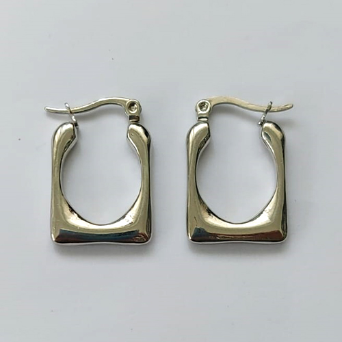 BRINCO EM AÇO INOXIDÁVEL - BRINCO ARGOLA 20MM - (CX.137) COMPOSIÇÃO: AÇO INOXIDÁVEL - AÇO2146