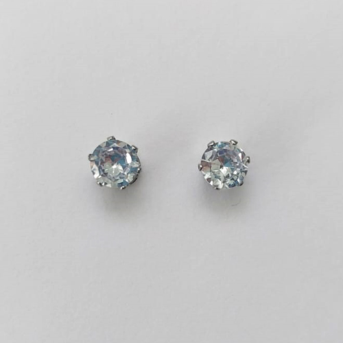 BRINCO EM AÇO INOXIDÁVEL - (CX.137) BRINCO DE PINO COM ZIRCÔNIA 6MM - COMPOSIÇÃO: AÇO INOXIDÁVEL - AÇO2150