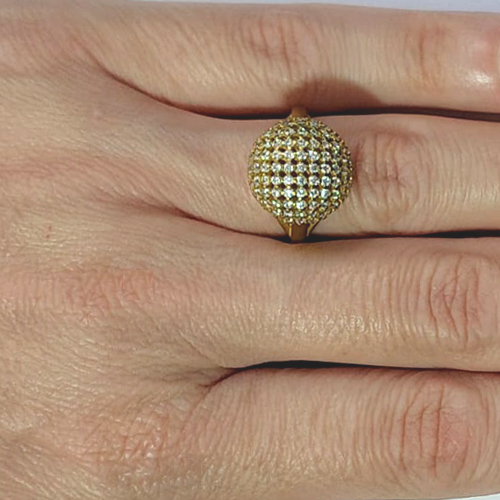ANEL NO BRUTO PRONTO PARA O BANHO - (CX.111) ANEL CRAVEJADO COM MICROS ZIRCÔNIAS - PESO MÉDIO 4,3GR - COMPOSIÇÃO: LATÃO / ZIRCÔNIA - ANEL000509