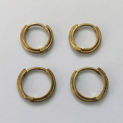 BRINCO NO BRUTO PRONTO PARA O BANHO(CX138) - DUO DE BRINCO ARGOLINHA DE PRESSÃO (TRANQUETA) - TAMANHOS: 12/14MM - PESO TOTAL 3,4GR - BRU16049