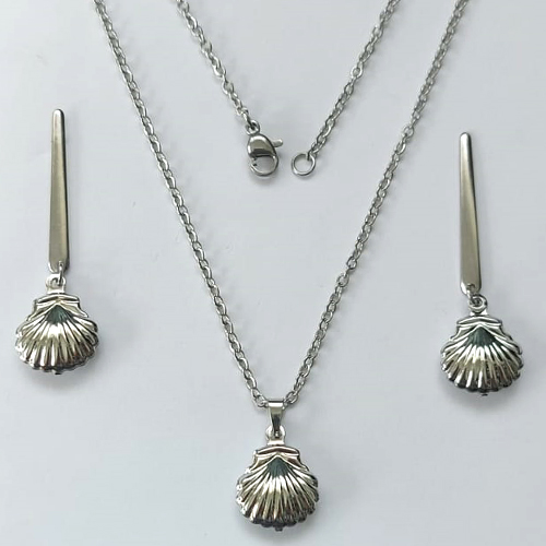 CONJUNTO EM AÇO INOXIDÁVEL - (CX.109) CONJUNTO COM CORRENTE 50CM (AÇO03C) BRINCO DE PINO BASE COMPRIDA E PINGENTE CONCHA DUPLA 18MM - COMPOSIÇÃO: AÇO INOXIDÁVEL - AÇO2179
