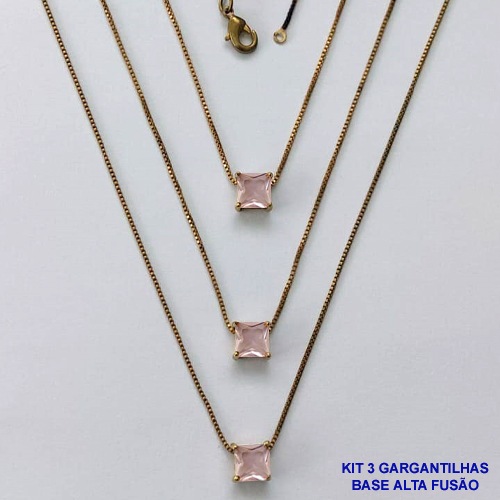 GARGANTILHA NO BRUTO PRONTA PARA O BANHO - KIT COM 3 GARGANTILHAS COM CORRENTES VENEZIANA 45CM E PINGENTES COM BASES EM ALTA FUSÃO E ZIRCÔNIA QUADRADA ROSA 6X6MM - PESO TOTAL 4,6GR - BRU16089