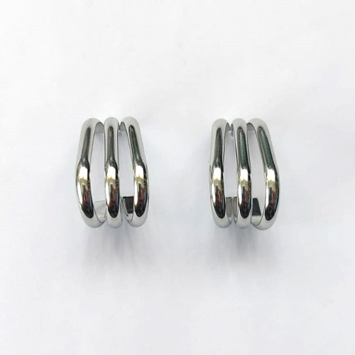 BRINCO EM AÇO INOXIDÁVEL - BRINCO DE PINO ARGOLA TRIPLA 25MM - COMPOSIÇÃO: AÇO INOXIDÁVEL - AÇO2205