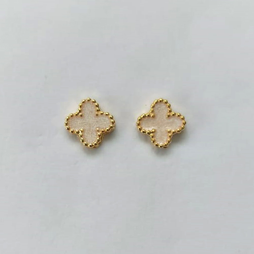 BRINCO FOLHEADO A OURO - BANHADO COM 5 MILÉSIMOS + VERNIZ DIAMOND - (CRIS) BRINCO DE PINO TREVO TIPO VAN CLEEF ROSA 8MM - OURO487