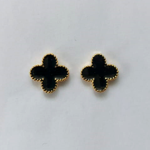 BRINCO FOLHEADO A OURO - BANHADO COM 5 MILÉSIMOS + VERNIZ DIAMOND - (CRIS) BRINCO DE PINO TREVO TIPO VAN CLEEF PRETO 10MM - OURO489