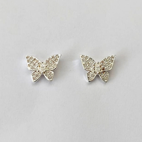 BRINCO FOLHEADO A PRATA COM 50 MILÉSIMOS + VERNIZ DIAMOND - BRINCO DE PINO BORBOLETA COM ZIRCÔNIAS 8MM - PRA619