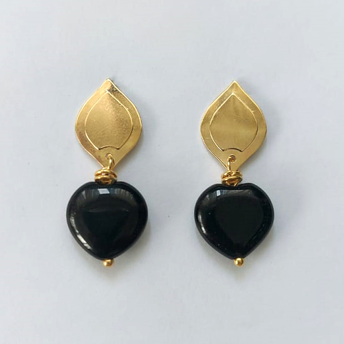 BRINCO FOLHEADO A OURO - BANHADO COM 5 MILÉSIMOS + VERNIZ DIAMOND - BRINCO DE PINO BASE FOLHA E PINGENTE EM PEDRA NATURAL 16MM - OURO545