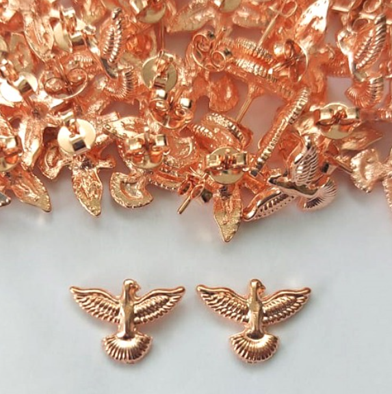 BRINCO NO BRUTO PRONTO PARA O BANHO - (CRIS) BRINCO DE PINO 10MM - PESO TOTAL 1.8GR - BRU0003262