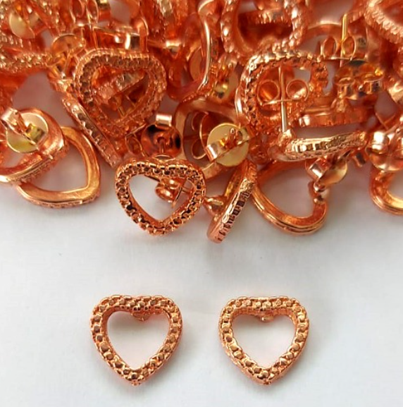 BRINCO NO BRUTO PRONTO PARA O BANHO - (CRIS) BRINCO DE PINO 10MM - PESO TOTAL 1.1GR - BRU0003273