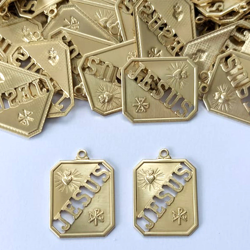 PINGENTE NO BRUTO PRONTO PARA O BANHO - (561) PINGENTE RETANGULAR VAZADO JESUS 19X23MM - PESO TOTAL 2,1GR - BRU16300