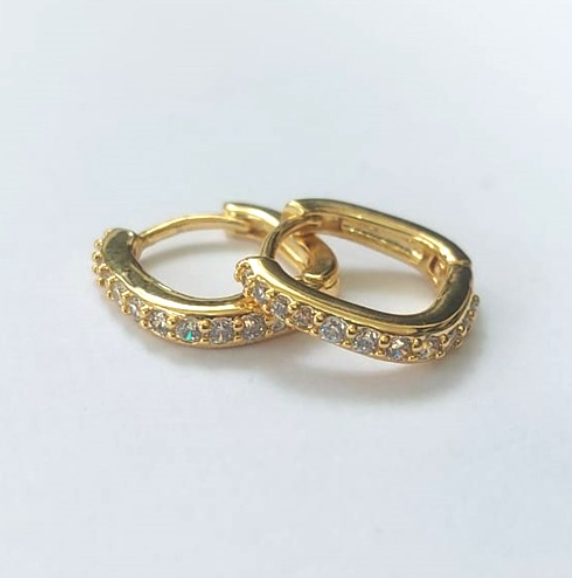 BRINCO FOLEADO A OURO ARGOLINHA DE PRESSÃO COM UMA FILEIRA DE ZIRCONIA(TAMANHO 12MM) OURO664