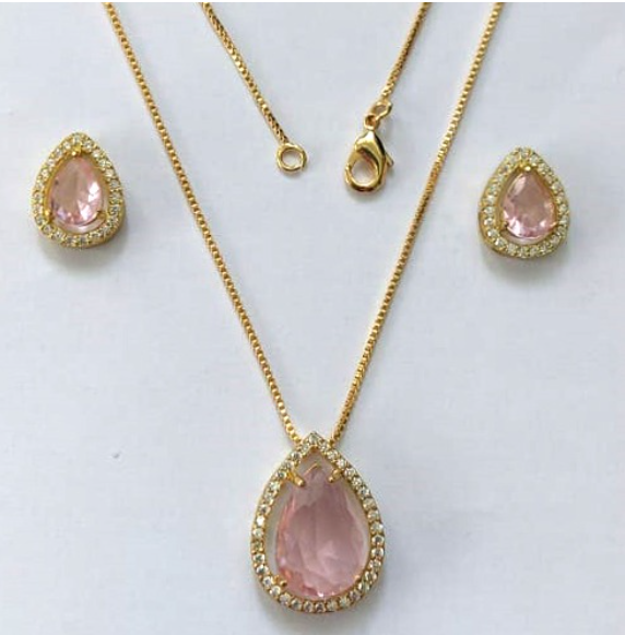 CONJUNTO NO BRUTO PRONTO PARA O BANHO/COM CORRENTE VENEZIANA 45CM / BRINCO TAMANHO 6X8MM E PINGENTE 10X14 - BASE EM ALTA FUSÃO TODO CRAVEJADO E COM PEDRA DE ZIRCONIA(PESO DO CONJUNTO 6.6GR - - BRU3337