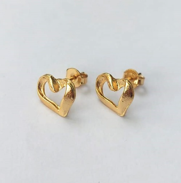 BRINCO FOLHEADO A OURO + VERNIZ DIAMONT (SIMPLES E DELICADO)TAMANHO 12CM - OURO725