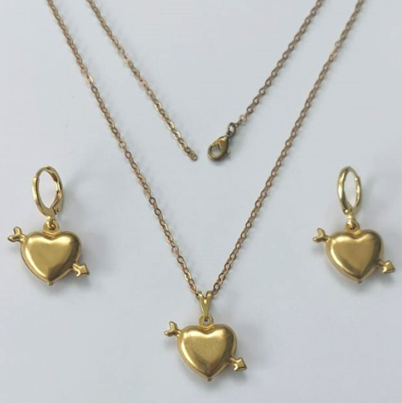 CONJUNTO NO BRUTO PRONTO PARA O BANHO(E1025)PESO TOTAL 3.9GR - COM CORRENTE CADEADO E BRINCO COM BASE ARGOLINHA DE PRESSÃO BRU0003358