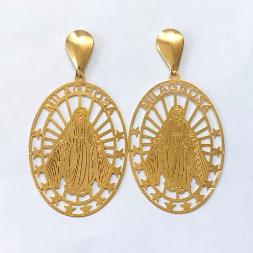 BRINCO FOLHEADO A OURO COM VERNIZ DIAMOND - BRINCO DE PINO BASE OVAL E PINGENTE VAZADO NOSSA SRA APARECIDA 49MM - OURO788