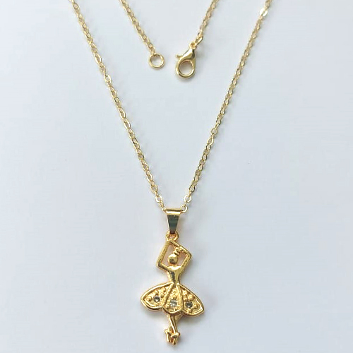 GARGANTILHA FOLHEADA A OURO 5 MILÉSIMOS + VERNIZ DIAMOND - CORRENTE CADEADO 45CM E PINGENTE BAILARINA 26MM - OURO823