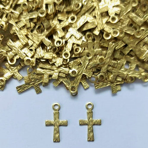 ACESSÓRIO NO BRUTO PRONTO PARA O BANHO - (CX.112) (V4029) CRUCIFIXO 12MM - PESO TOTAL 0,2GR - COMPOSIÇÃO: 100% LATÃO - BRU0003399