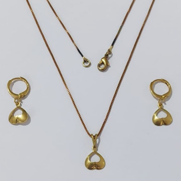 CONJUNTO NO BRUTO PRONTO PARA O BANHO COM CORRENTE VENEZIANA DE 45CM (100% LATÃO )(E2886) -coração vazado liso 12MM-( PESO: 3.8GR - BRU0003472