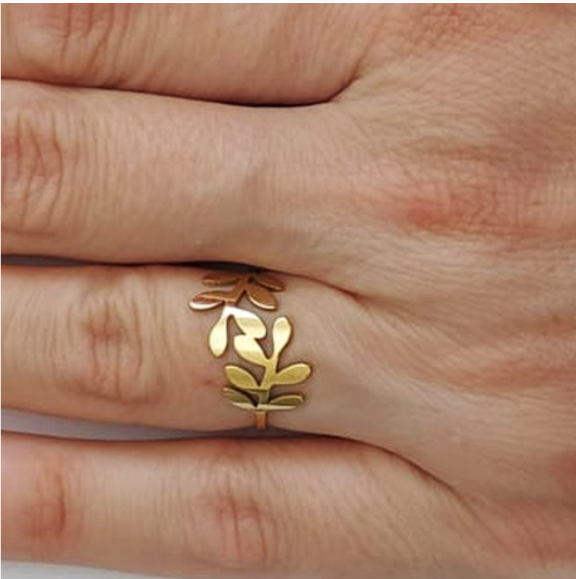 CX/36)ANEL EM AÇO INOXIDAVEL DOURADO(CAIXA COM NUMERO VARIADOS DO 14 ATE 24)AÇO2270