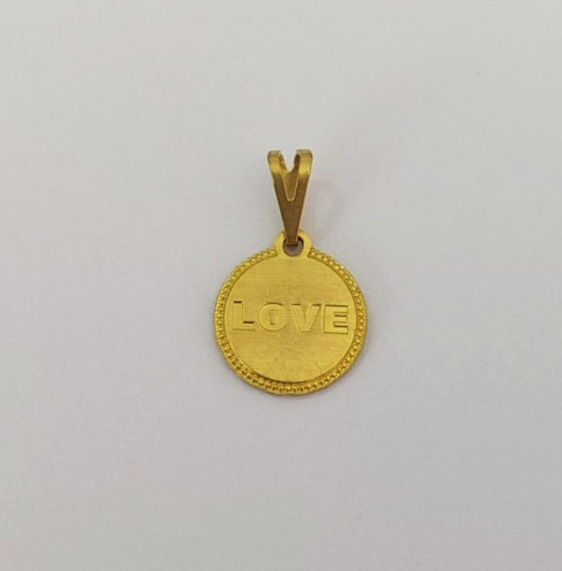 PINGENTE NO BRUTO PRONTO PARA O BANHO COM CONTRA ARGOLA(4336) COMPOSIÇÃO 100% LATÃO ( Redondo 11mm Borda Bolinha Centro Love) PESO 0,9GR - BRU0003572