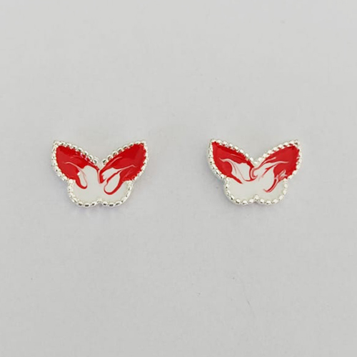 BRINCO FOLHEADO A PRATA COM 50 MILÉSIMOS + VERNIZ DIAMOND - BRINCO DE PINO BORBOLETA VERMELHA COM BRANCA 8MM PRA821