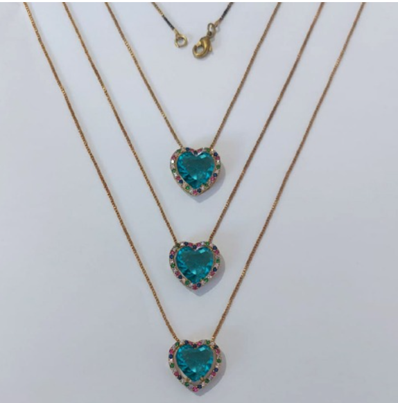 GARGANTILHA NO BRUTO PRONTA PARA O BANHO - KIT COM 3 GARGANTILHAS COM CORRENTES VENEZIANA 45CM E PINGENTES COM BASES EM ALTA FUSÃO CORAÇÃO CRAVEJADAS COM MICROS ZIRCÔNIAS COLORIDA E PEDRA EM ZIRCÔNIA 10MM - PESO TOTAL 3,4GR/UNIDADE - BRU3747