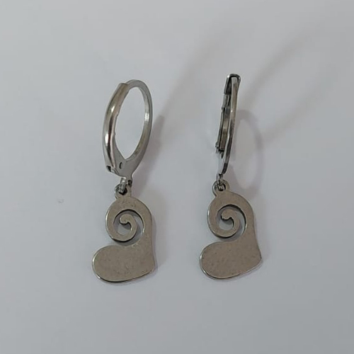 BRINCO EM AÇO INOXIDÁVEL(CX147)- BRINCO ARGOLINHA DE PRESSÃO COM PINGENTE CORAÇÃO 13MM - COMPOSIÇÃO: AÇO INOXIDÁVEL - AÇO2337