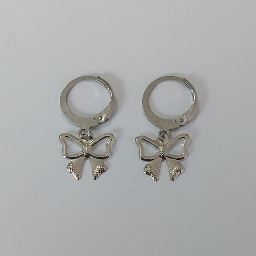 BRINCO EM AÇO INOXIDÁVEL(CX147) - BRINCO ARGOLINHA DE PRESSÃO COM PINGENTE LAÇO 11MM - COMPOSIÇÃO: AÇO INOXIDÁVEL - AÇO2339