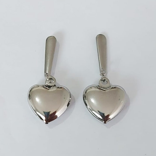 BRINCO EM AÇO INOXIDÁVEL(CX147) - BRINCO DE PINO BASE LISA COM PINGENTE CORAÇÃO 13MM - COMPOSIÇÃO: AÇO INOXIDÁVEL - AÇO2340