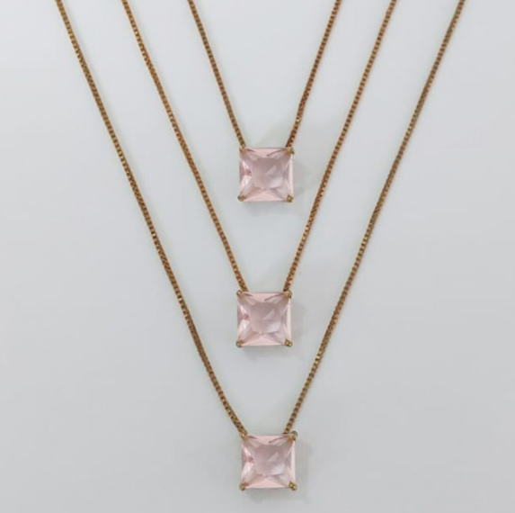 GARGANTILHA NO BRUTO PRONTA PARA O BANHO - KIT COM 3 GARGANTILHAS COM CORRENTES VENEZIANA 45CM E PINGENTES COM BASES EM ALTA FUSÃO E ZIRCÔNIA QUADRADA VERDE 8X8MM - PESO TOTAL 4,9GR - BRU3796