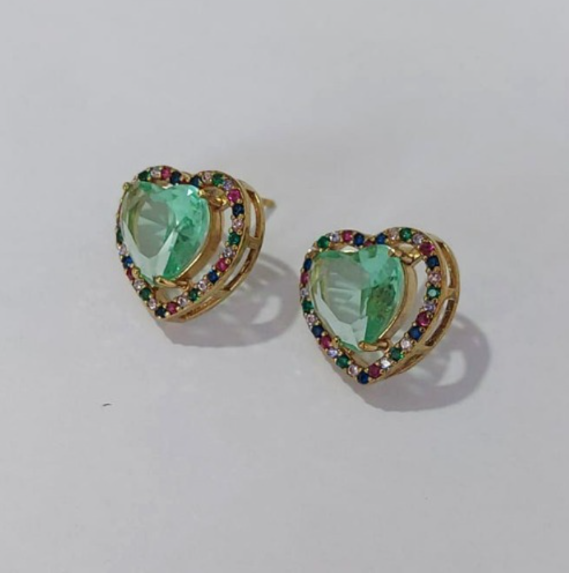 BRINCO NO BRUTO PRONTO PARA O BANHO (BASE DE 15MM TODA CRAVEJADA EM MICRO ZIRCONIAS COLORIDA E PEDRA DE ZIRCONIA DE10MM CORAÇÃO(PEÇA EM ALTA FUSÃO) - PESO DO BRINCO 4,3GR - BRU3817