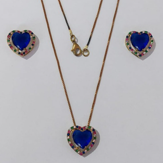 CONJUNTO NO BRUTO PRONTO PARA O BANHO CORRENTE VENEZIANA (BASE DE 15MM TODA CRAVEJADA EM MICRO ZIRCONIAS COLORIDA E PEDRA DE ZIRCONIA DE10MM CORAÇÃO(PEÇA EM ALTA FUSÃO) - PESO DO BRINCO 4,3GR - BRU3878