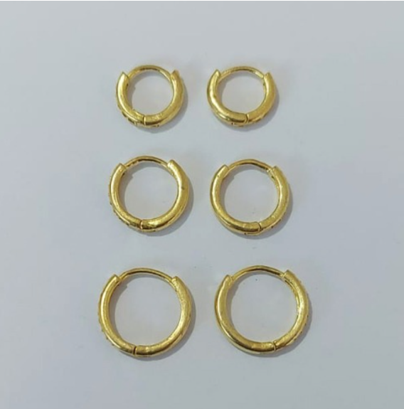 BRINCO NO BRUTO PRONTO PARA O BANHO TRIO COM TREIS TAMANHO - CRAVEJADO EM MICRO ZIRCONIAS(CX147) (PEÇA EM ALTA FUSÃO)(TAMANHO 14 / 12 / 10MM - PESO DO BRINCO 4.2GR - BRU23901