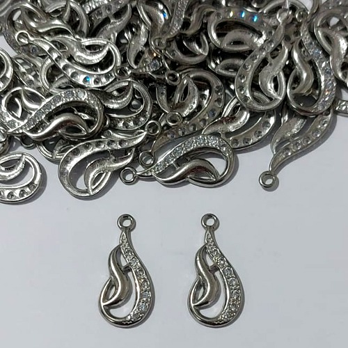 ACESSÓRIO NO BRUTO PRONTO PARA O BANHO (MAD)(CX150) - PINGENTE ESTILO GOTA - TAMANHO 9MM - PESO 0,7GR - BRU24002